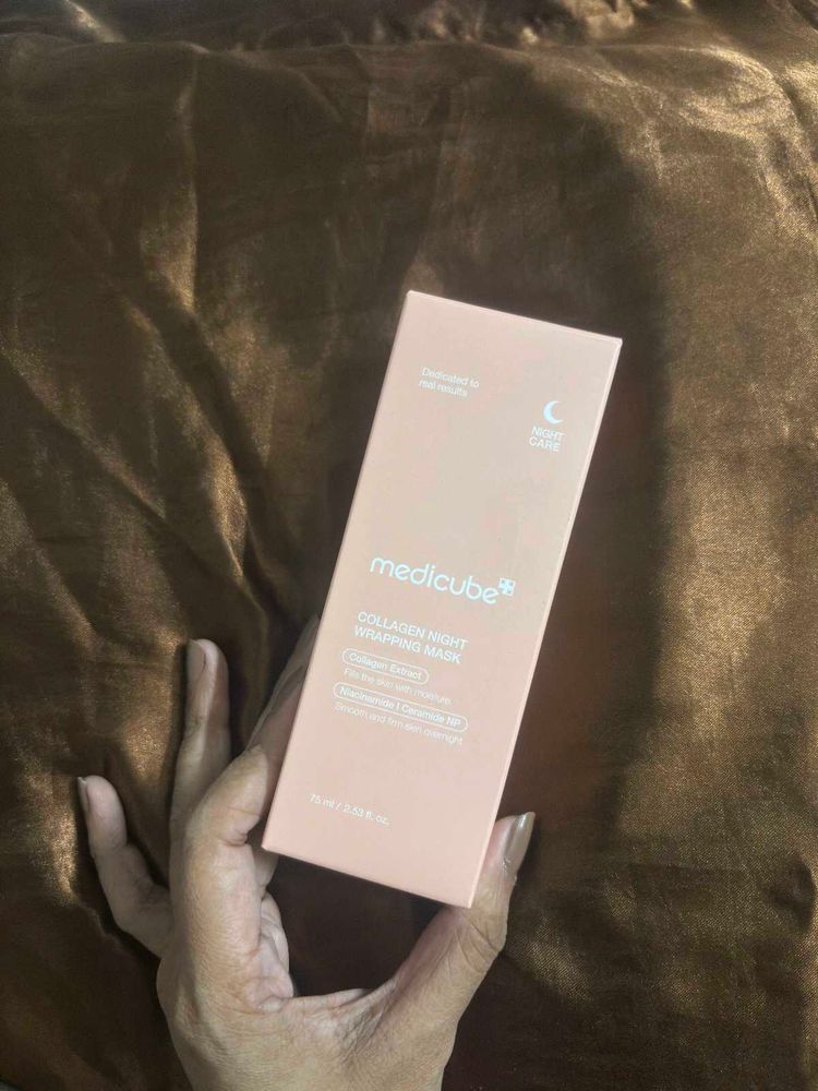 Medicube Collagen Night Wrapping Mask