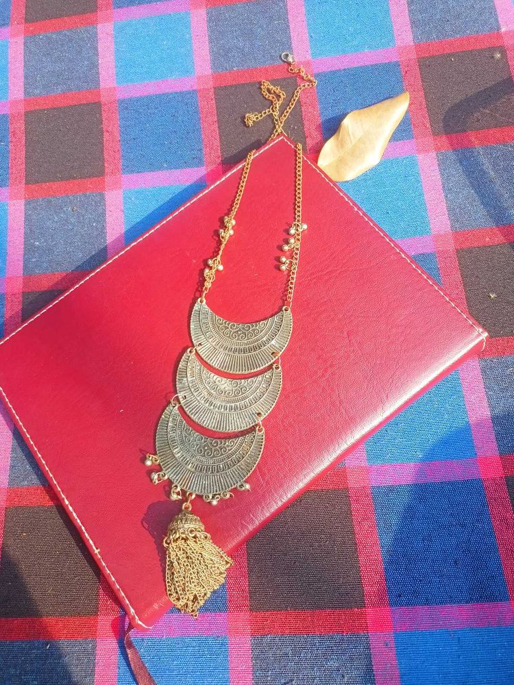 Boho Chic Crescent Necklace