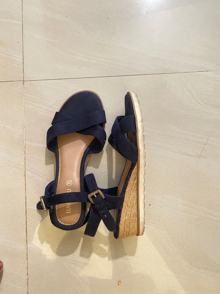 Luna Blu Sandal