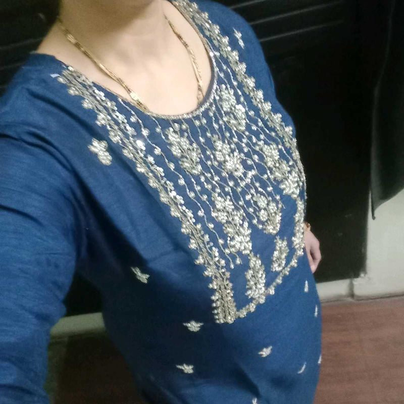 Dola Silk party wear