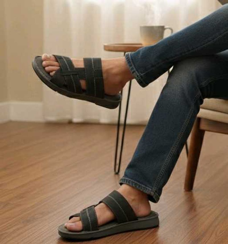 Woodland Leather Slipper Size 6/7/8/9/10/11