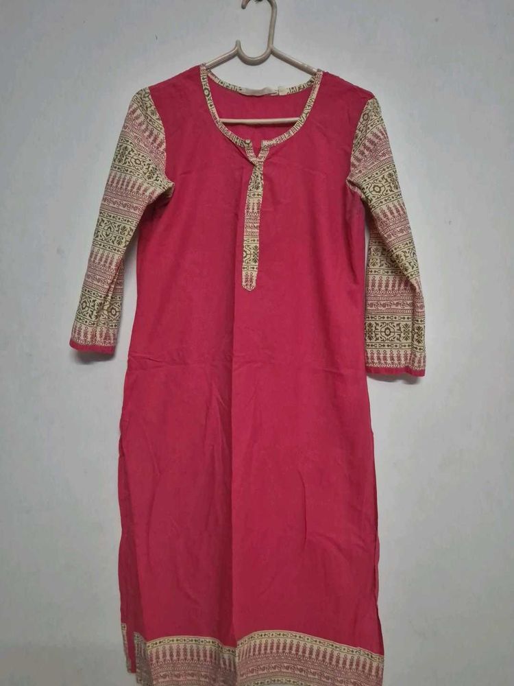 PINK Daily Wear Kurta With Printed Sleeves