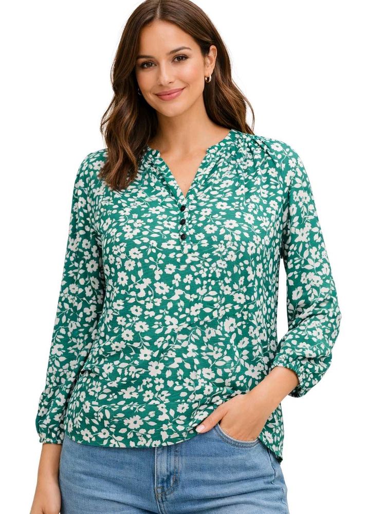 Green Floral Printed Women’s Top – Elegant &amp; Comfo