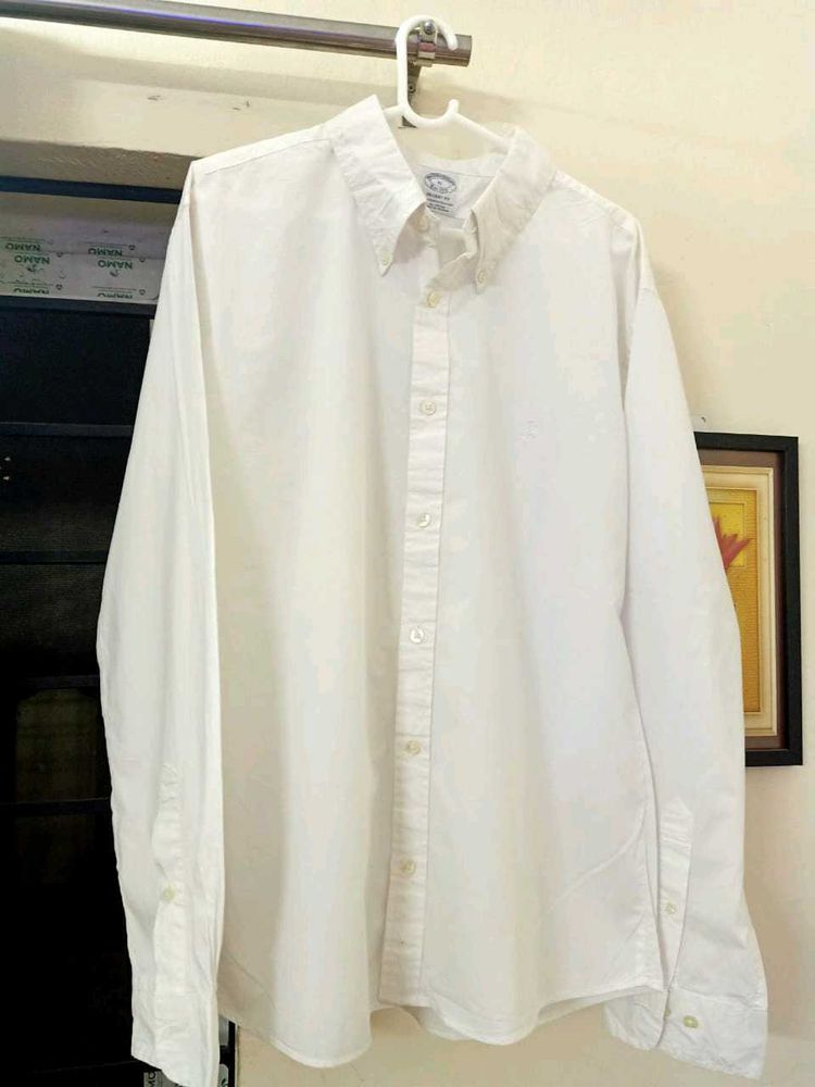 NEW BROOKS BROTHERS WHITE SHIRT