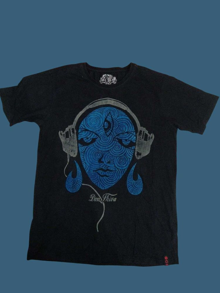 Don Thiva Graphic Tee