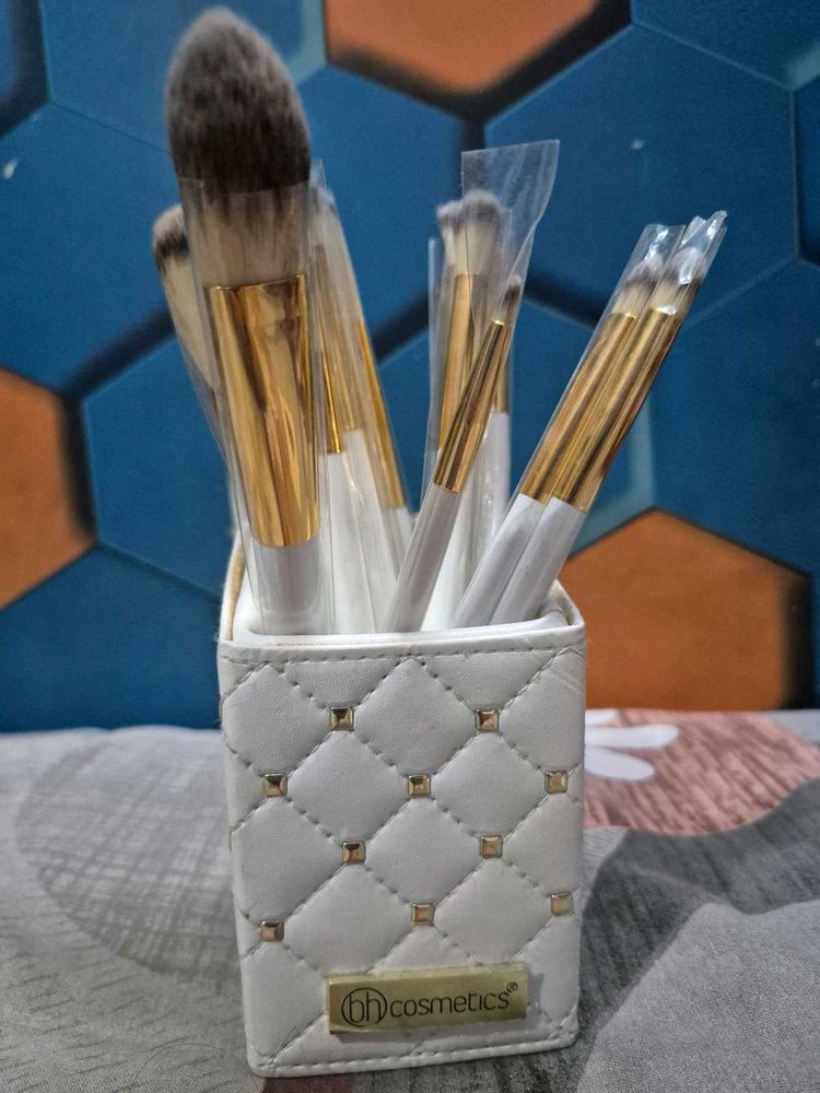 BH Cosmetics Brush Set