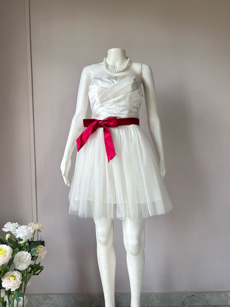 White Short Gown With Red Bow Tie
