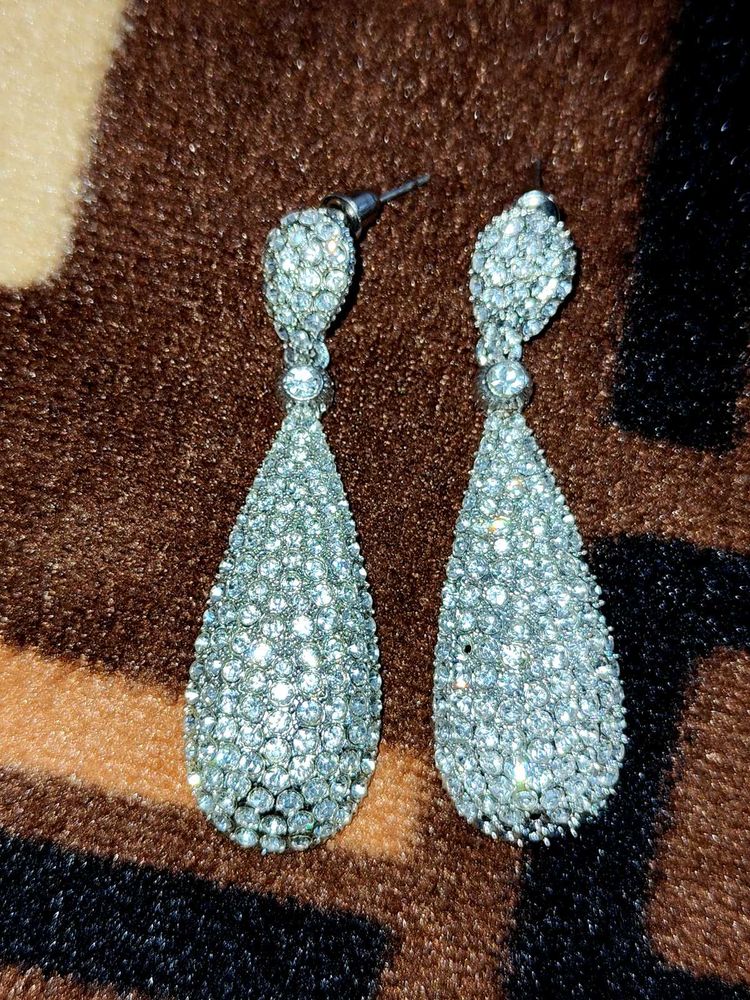 White Stone Grand Drop Earrings