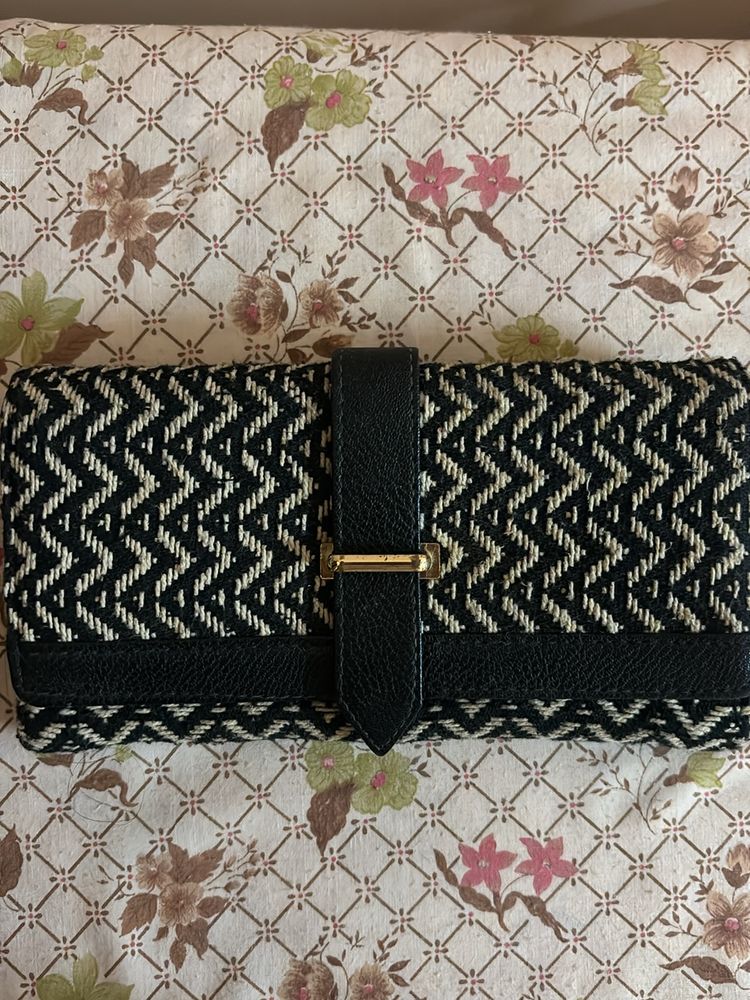 Black And White Wallet For Women