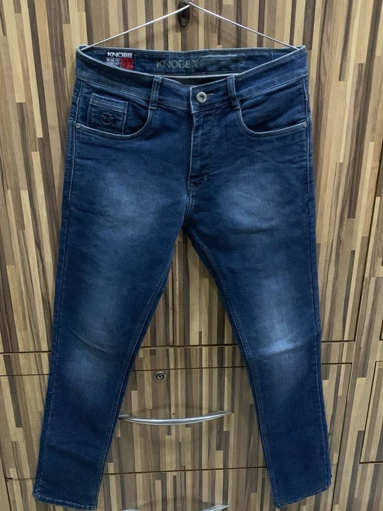 Knobe Jeans