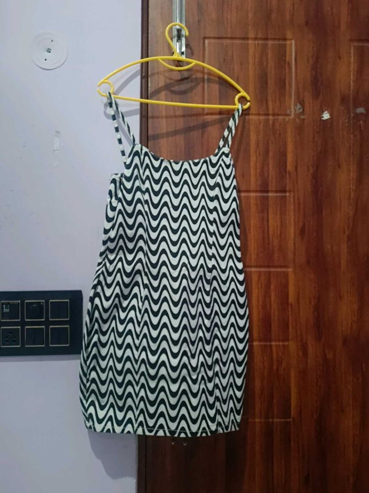 Black And White H&amp;M Dress