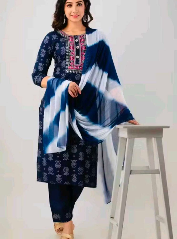 Elegant Kurta Set L Size