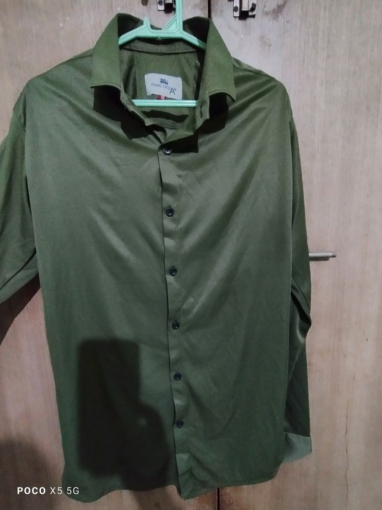 Pearl Ocean Green Party Shirt Of Size &#34;M&#34;