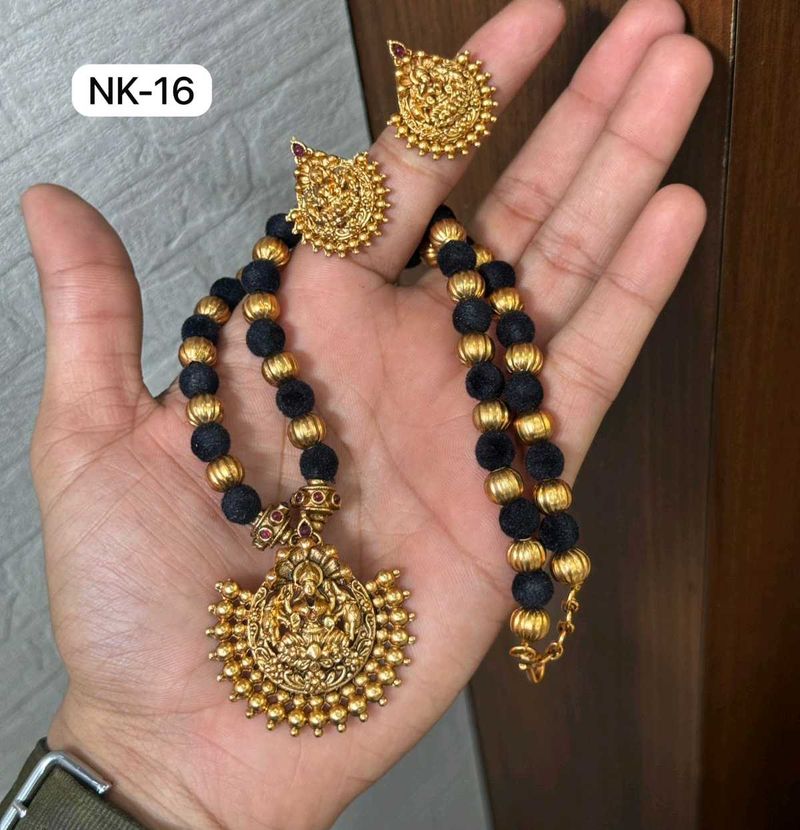 Ethnic Necklace &amp; Earring Set