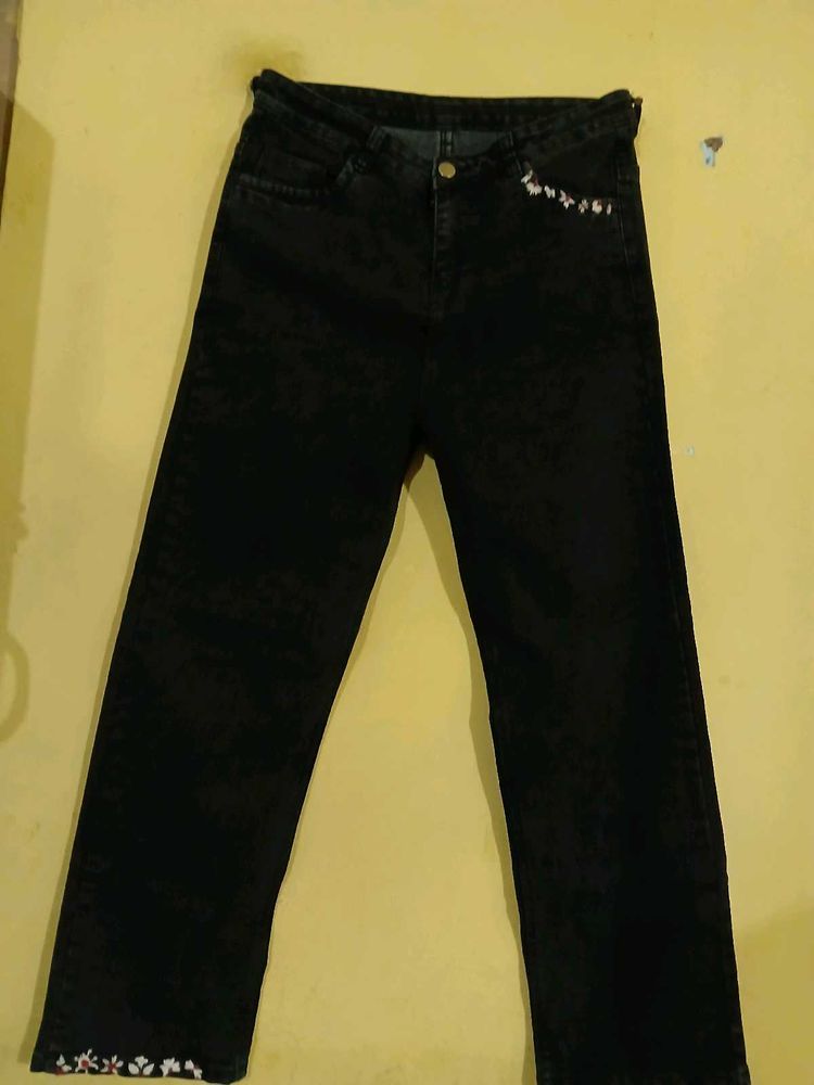 Black Straight Jeans With Hand Embroidery
