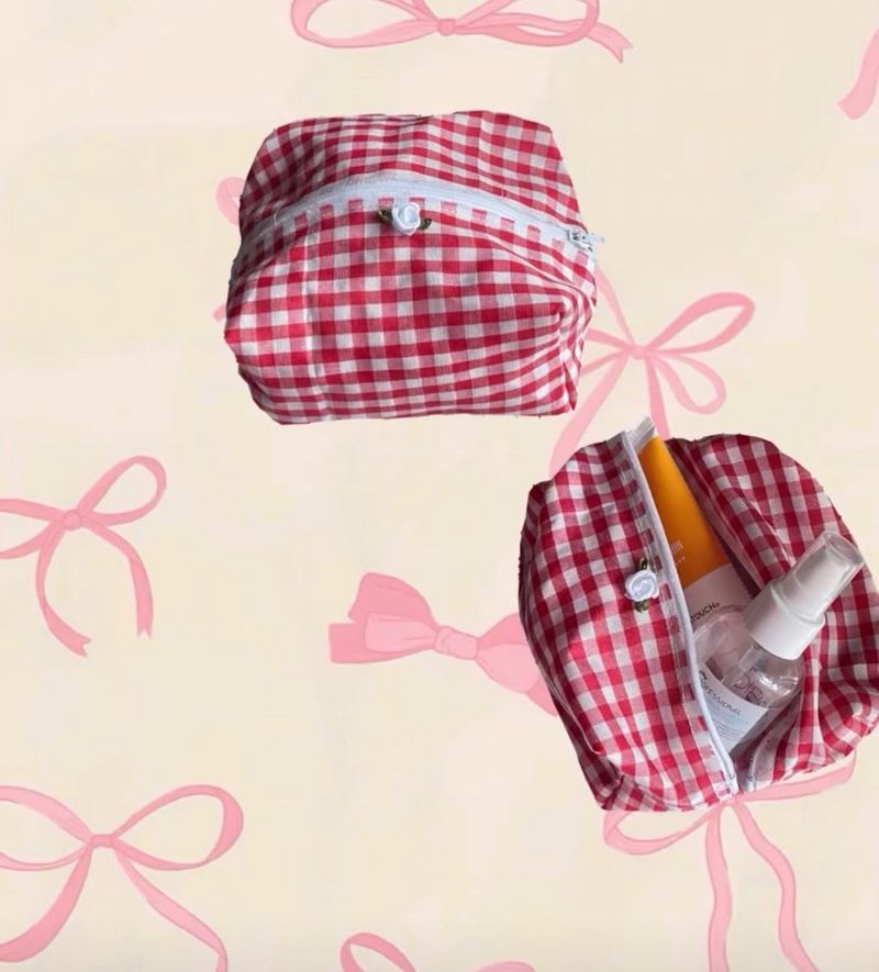 Pinterest Makeup Pouch🌷🌸