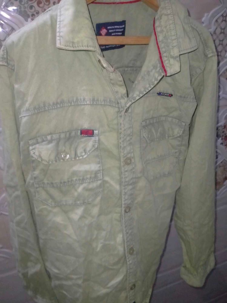 Vintage Casual Button-Down Shirt