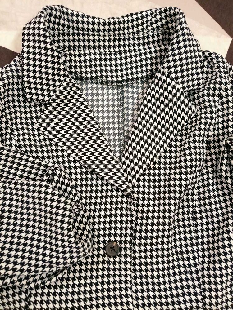 Houndstooth Blazer