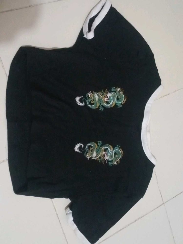 Black Dargon Crop Top