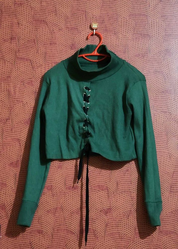 Turtle Crop Top