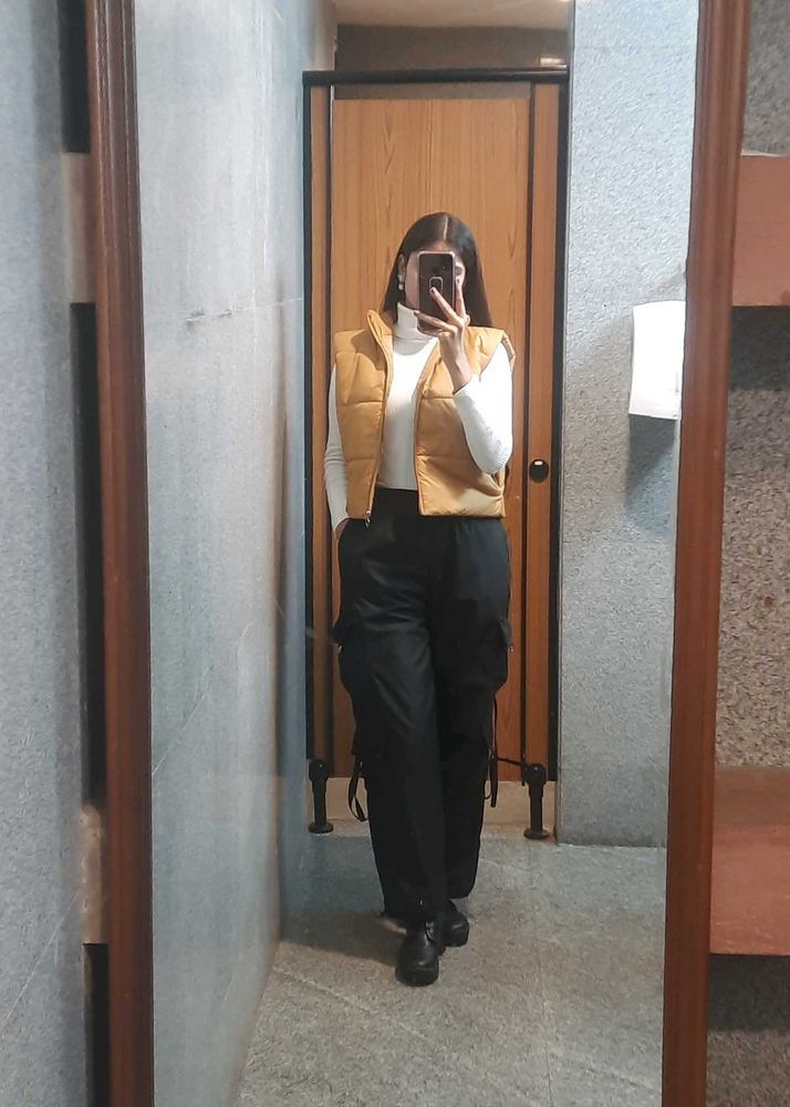 Black Cargo Trouser 🖤