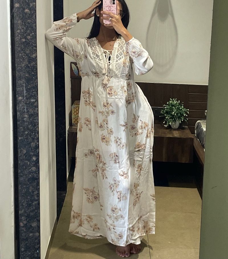 Free Size Floral Maxi Dress