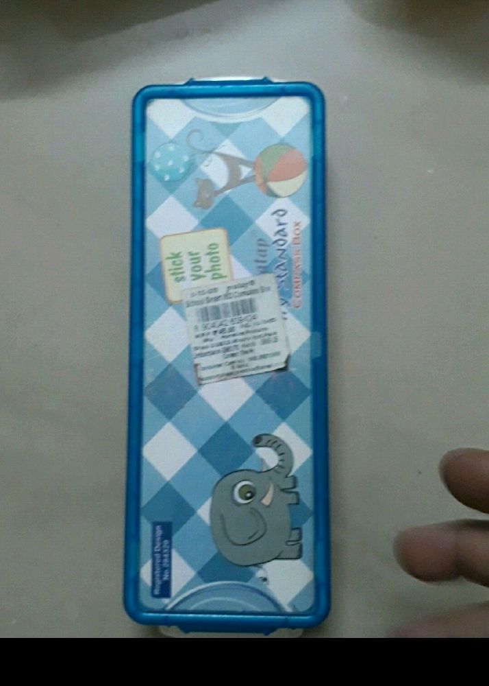 CHILDREN SCHOOL ITEM COMPASSBOX