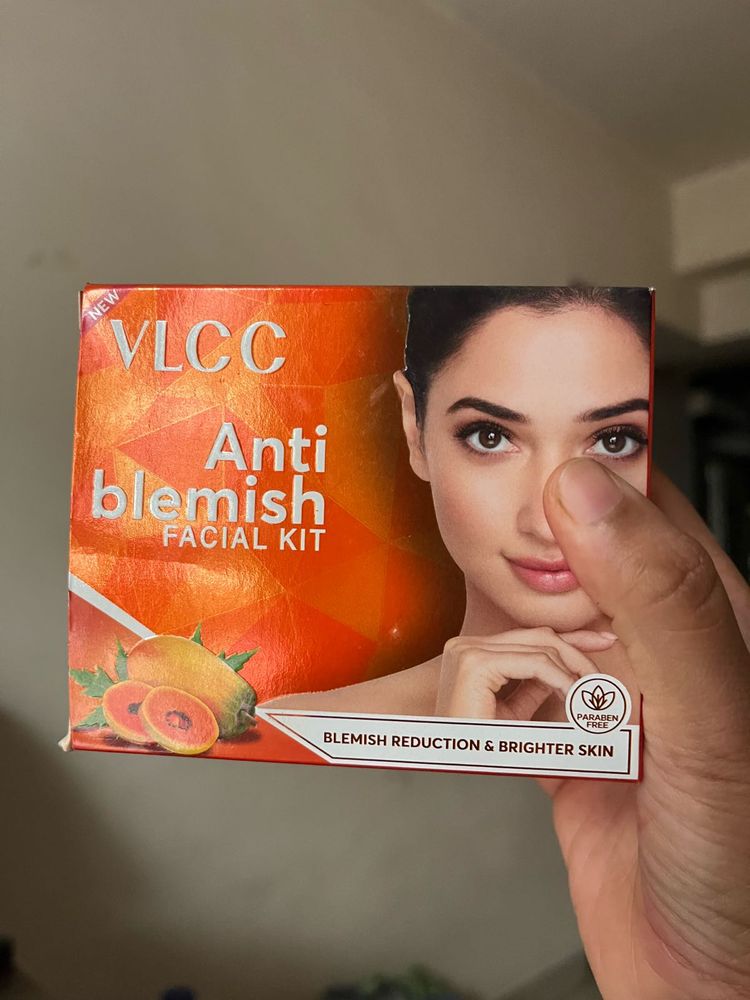 VLCC Anti Blemish Facial Kit