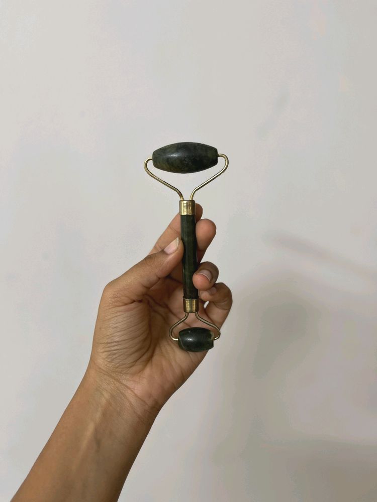 FACE ROLLER