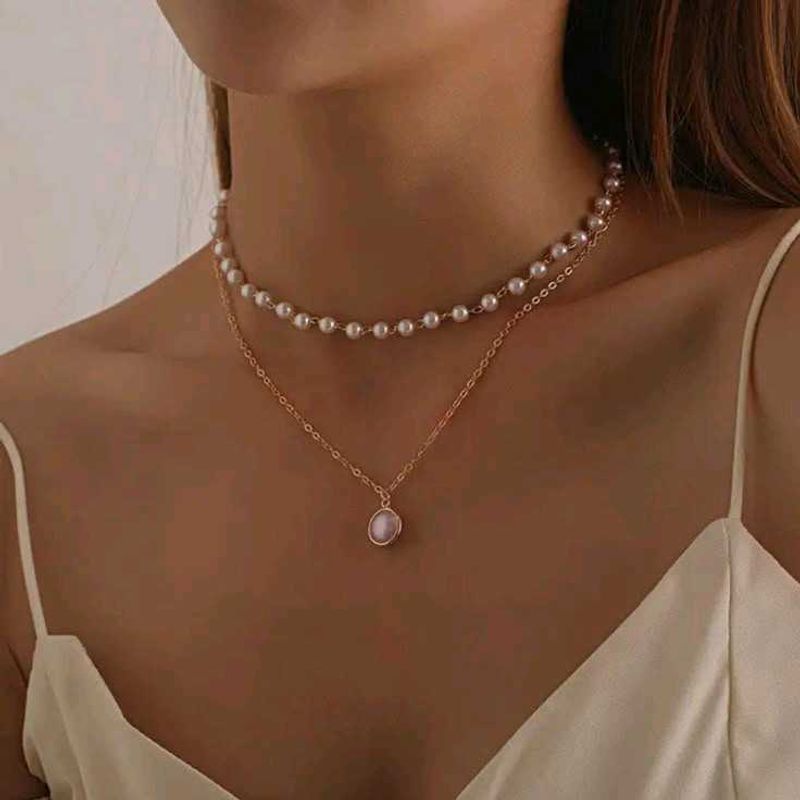 Pearl and Pendant Layered Necklace