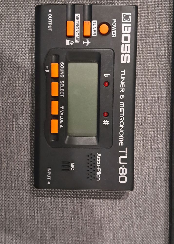 BOSS TU-80 Tuner &amp; Metronome