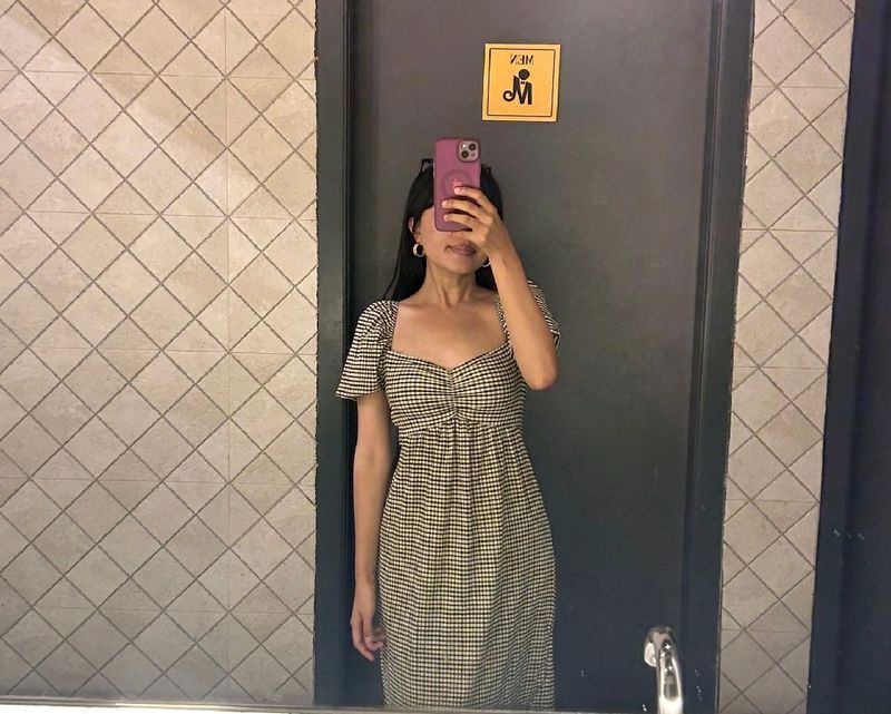 Looks Very Pretty ( No Cheap Offers)