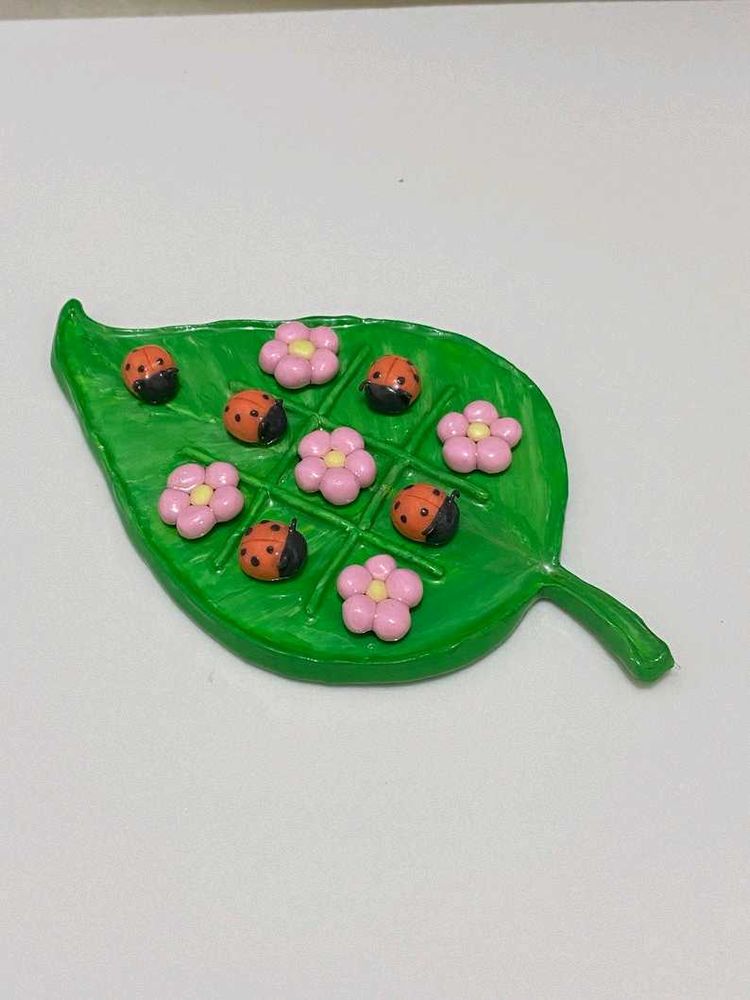 🐞 🌸 🌿 Tic Tac Toe Set