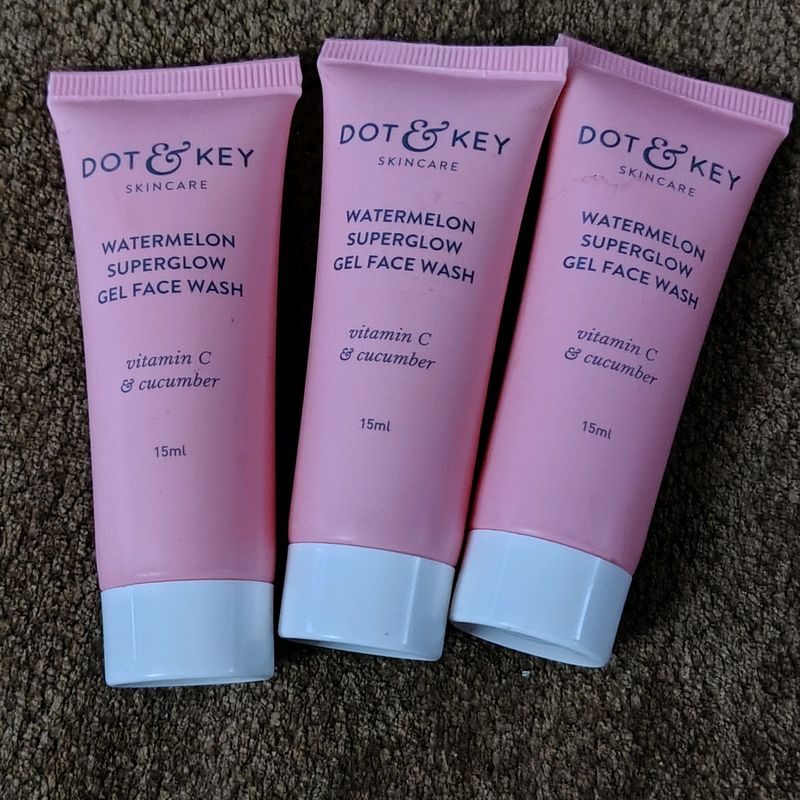 Dot &amp; Key Watermelon Gel Face Wash