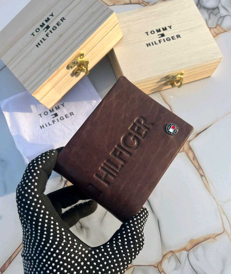Tommy Hilfiger Brown Wallet