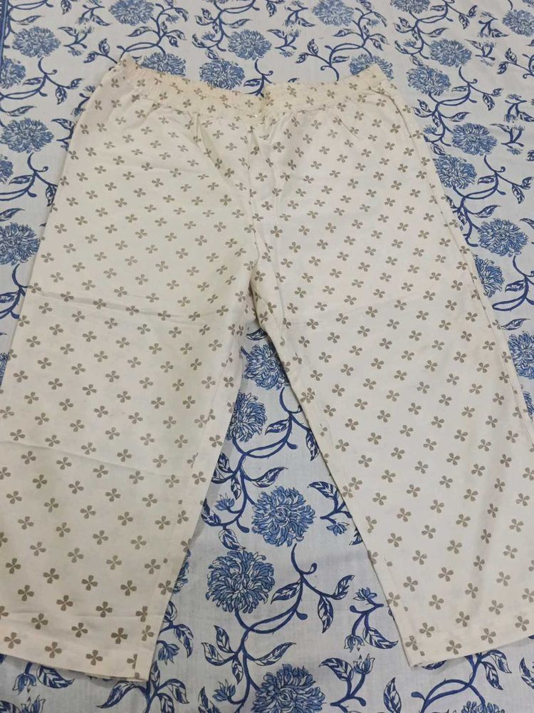 Women&#39;s pants