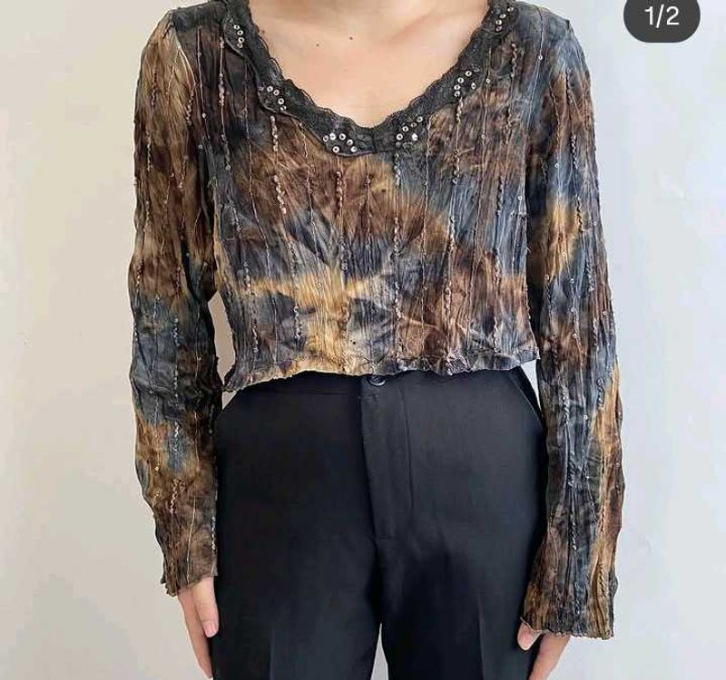 Stylish Patterned Top