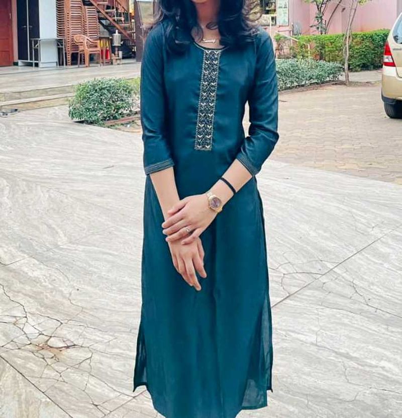 Elegant Blue Embroidered Kurta