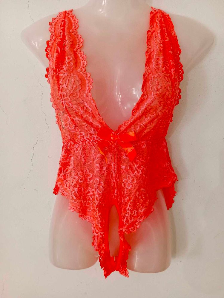 LACE BODYSUIT