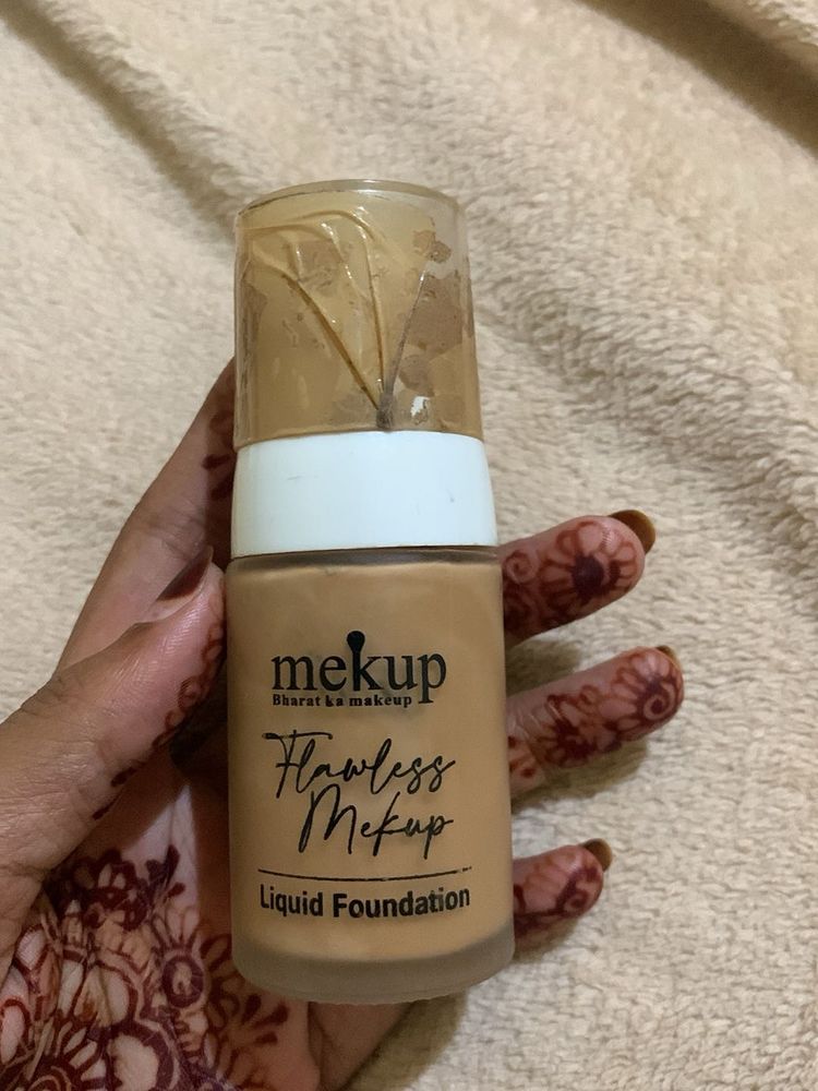 Mekup Liquid Foundation