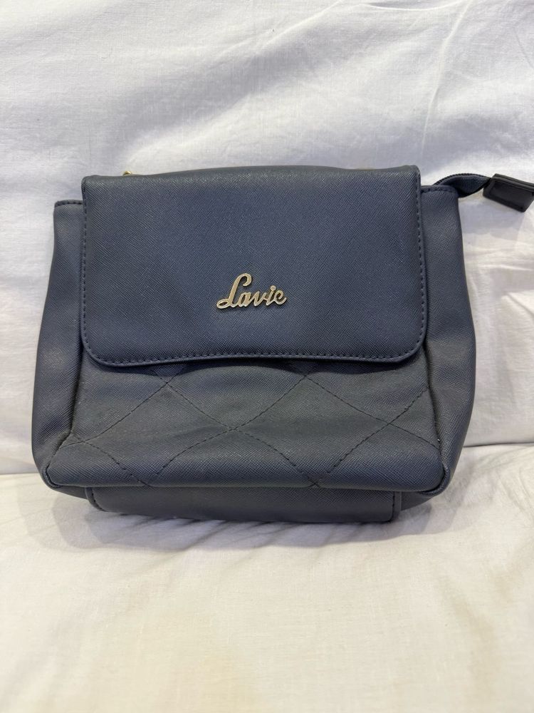 Lavie Crossbody Bag