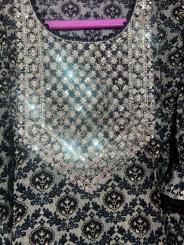 Libas Ethnic Grey Kurta Sets &amp; Dupatta