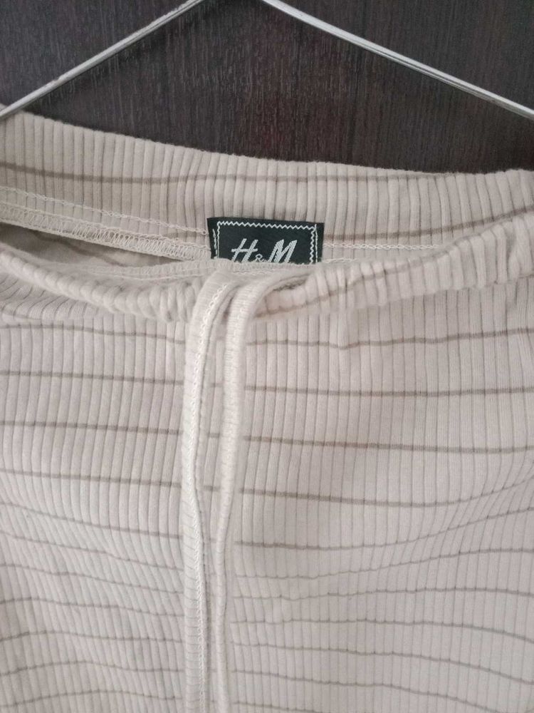 H&amp;M Striped Pants