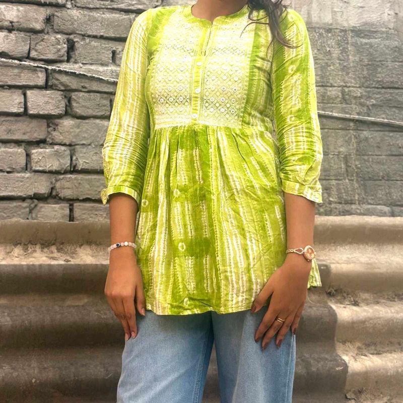 Beautiful Daily Wear Kurti