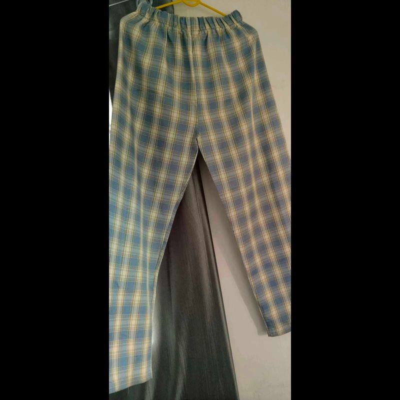 Plaid  Womens Pant Urbanic