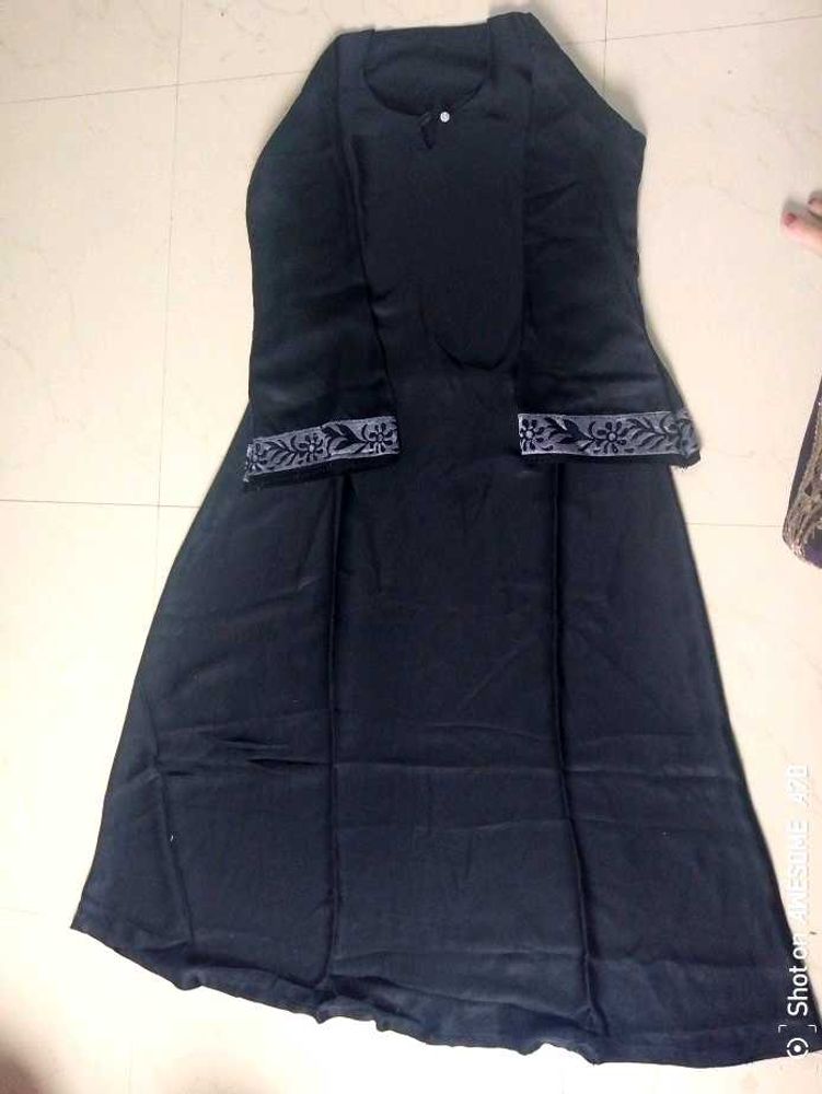 Black Stylish Abaya