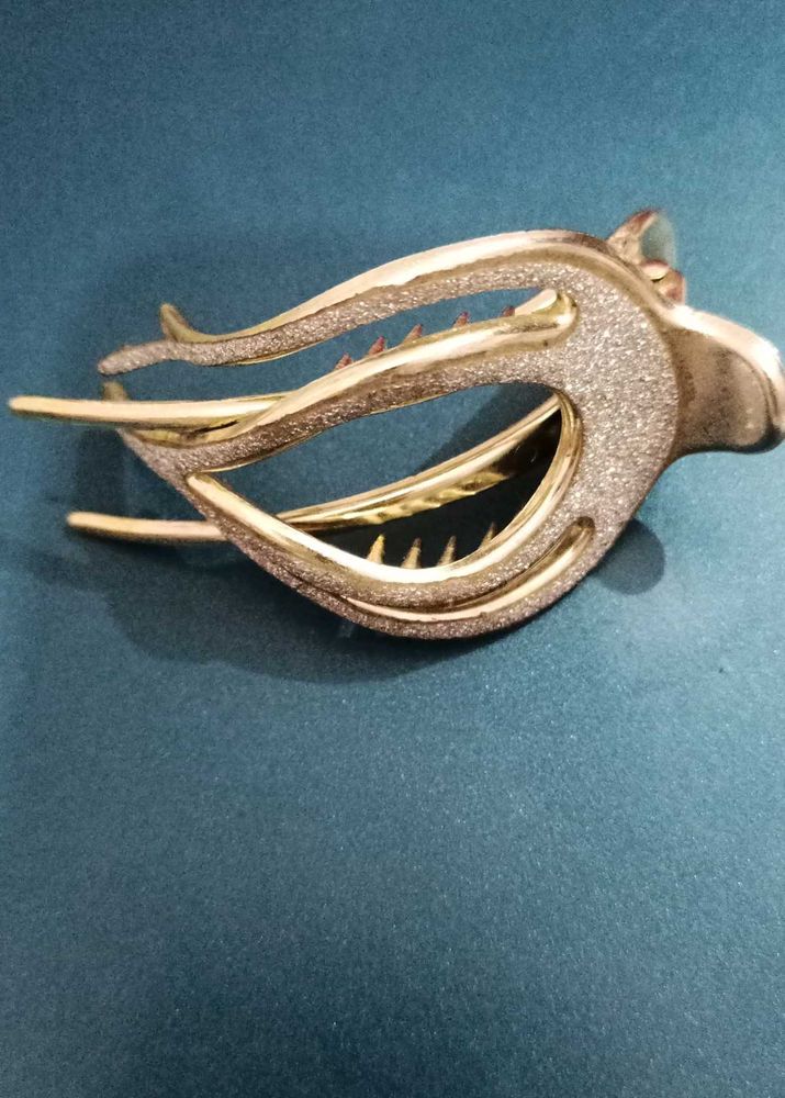 Elegant Hair Claw Clip- Clutcher