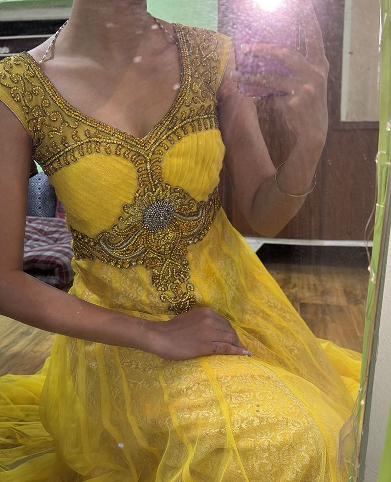 ETHNIC EYE CATCHING VIBRANT YELLOW GOWN