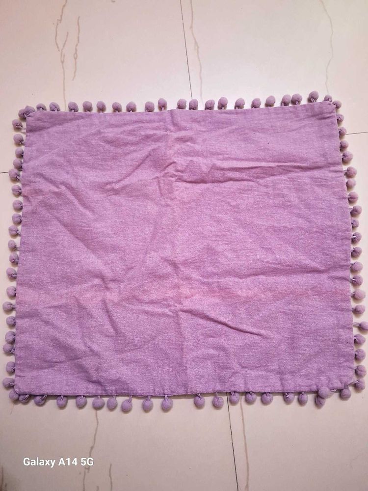 Pom-pom Cushion Cover