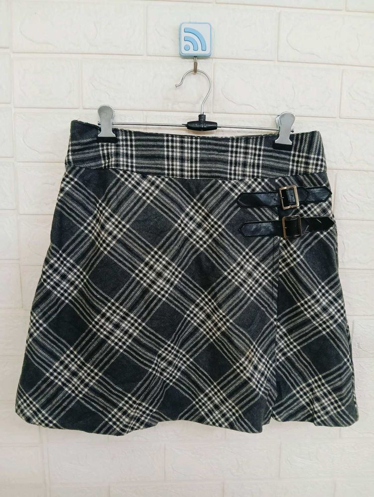 Plaid Mini Skirt with Buckle Detail